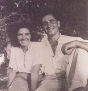 A young Shimon Peres with his wife Sonia